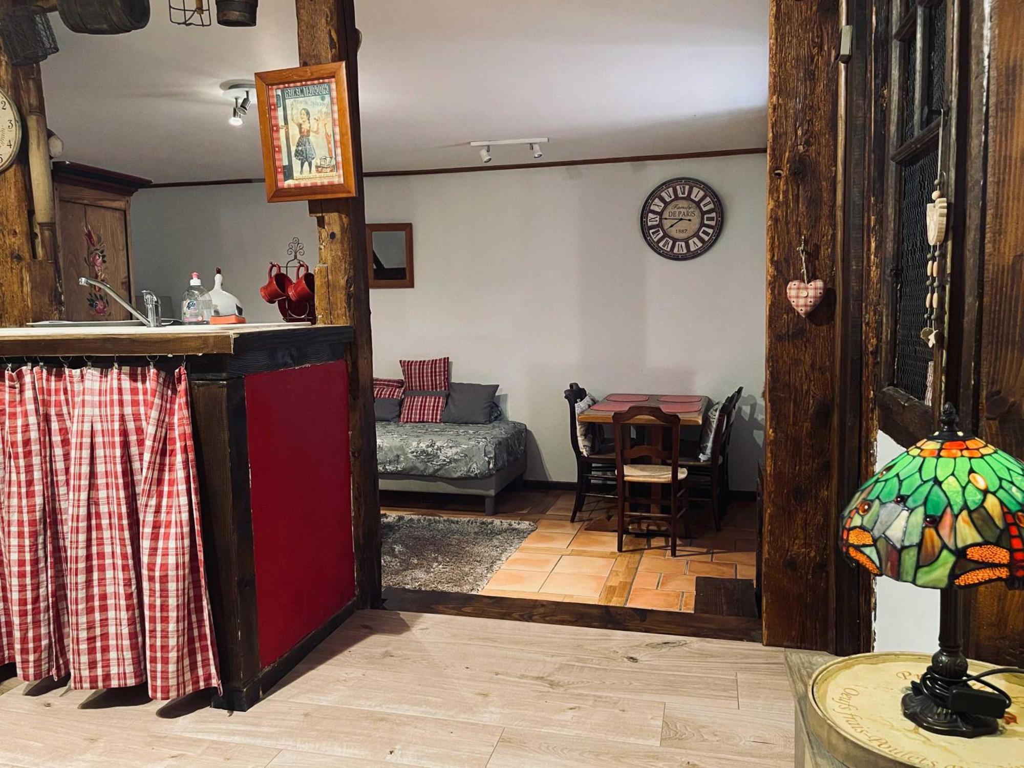 Gite Le Chemin De Ronde Riquewihr Zewnętrze zdjęcie